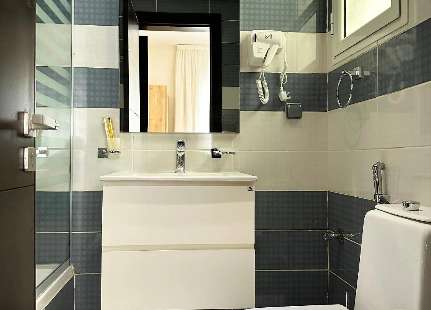 Kease Ghadeer C-6 Royal Touch Gx81 Apartment Riyadh 0*,  Saudi Arabia