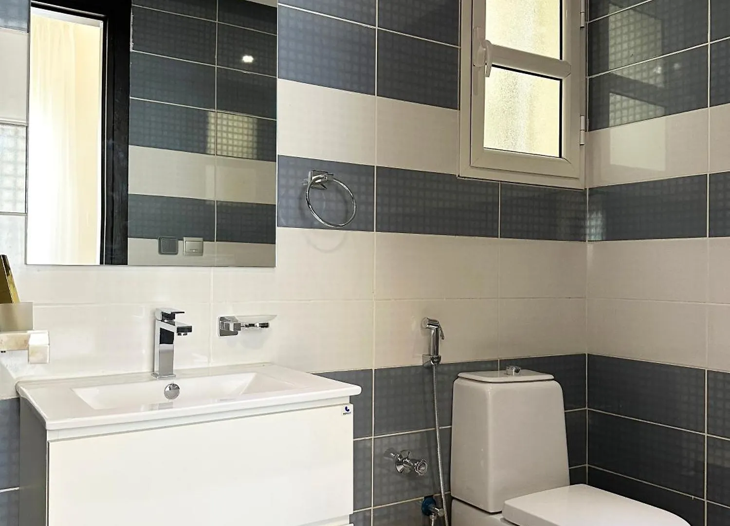 Kease Ghadeer C-6 Royal Touch Gx81 Apartment Riyadh