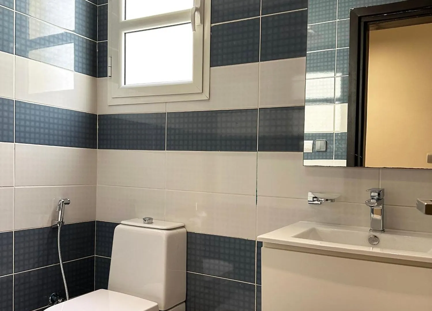Kease Ghadeer C-6 Royal Touch Gx81 Apartment Riyadh