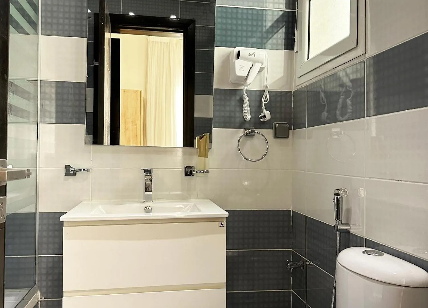 Kease Ghadeer C-6 Royal Touch Gx81 Apartment Riyadh 0*,