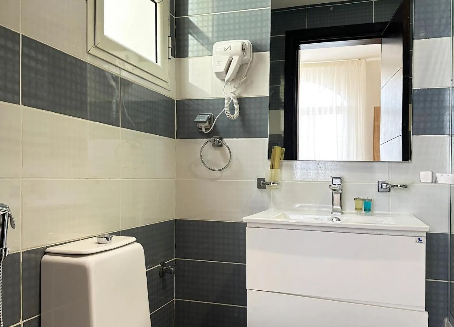 Kease Ghadeer C-6 Royal Touch Gx81 Apartment Riyadh 0*,