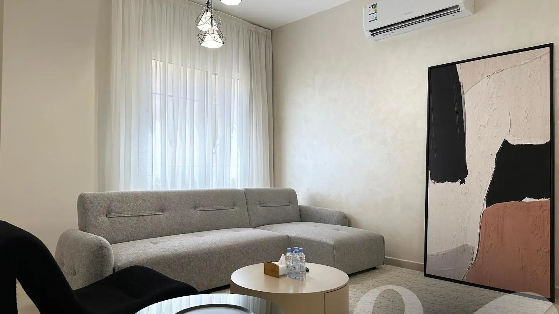 Kease Ghadeer C-6 Royal Touch Gx81 Apartment Riyadh